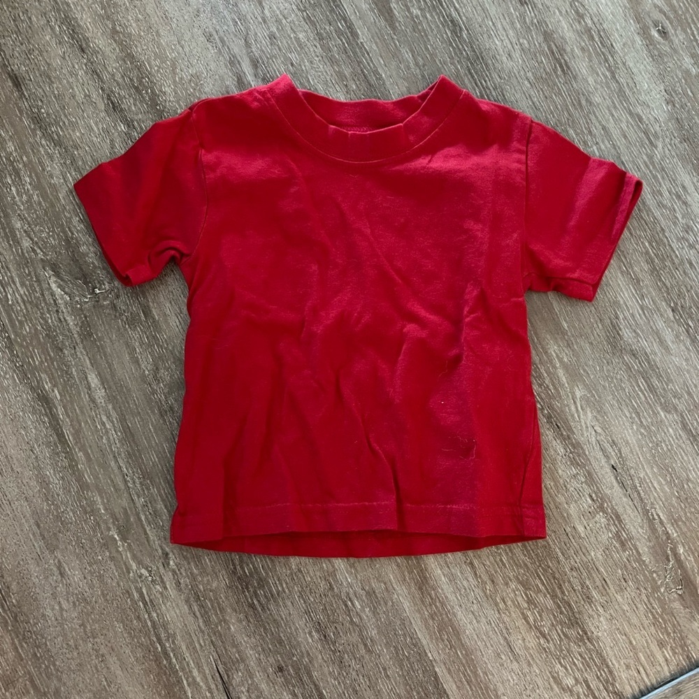 Gerber Red Short Sleeve Tee for Everyday Comfort